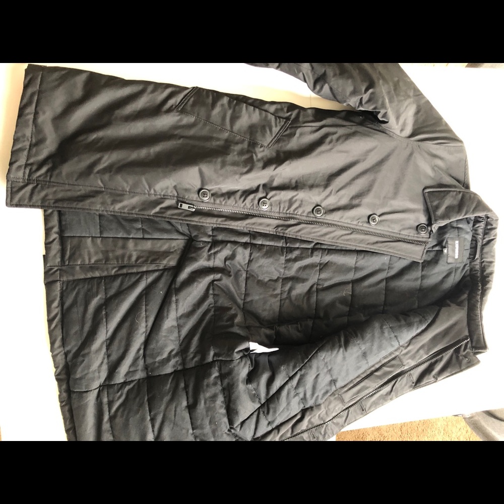 Express Coat - Picture 2 of 3